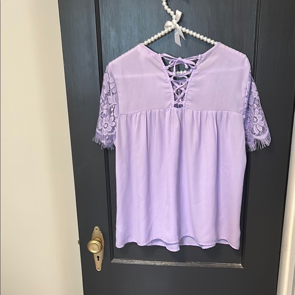 Decree Purple Lace Relaxed Blouse - Picture 3 of 3
